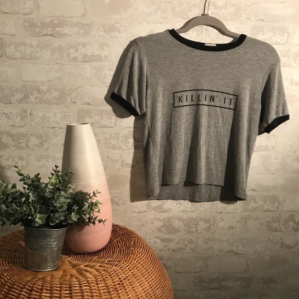 “killin it” crop top